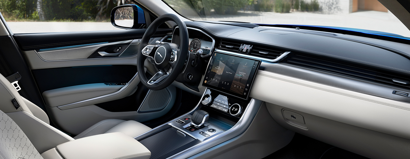 cockpit_beige